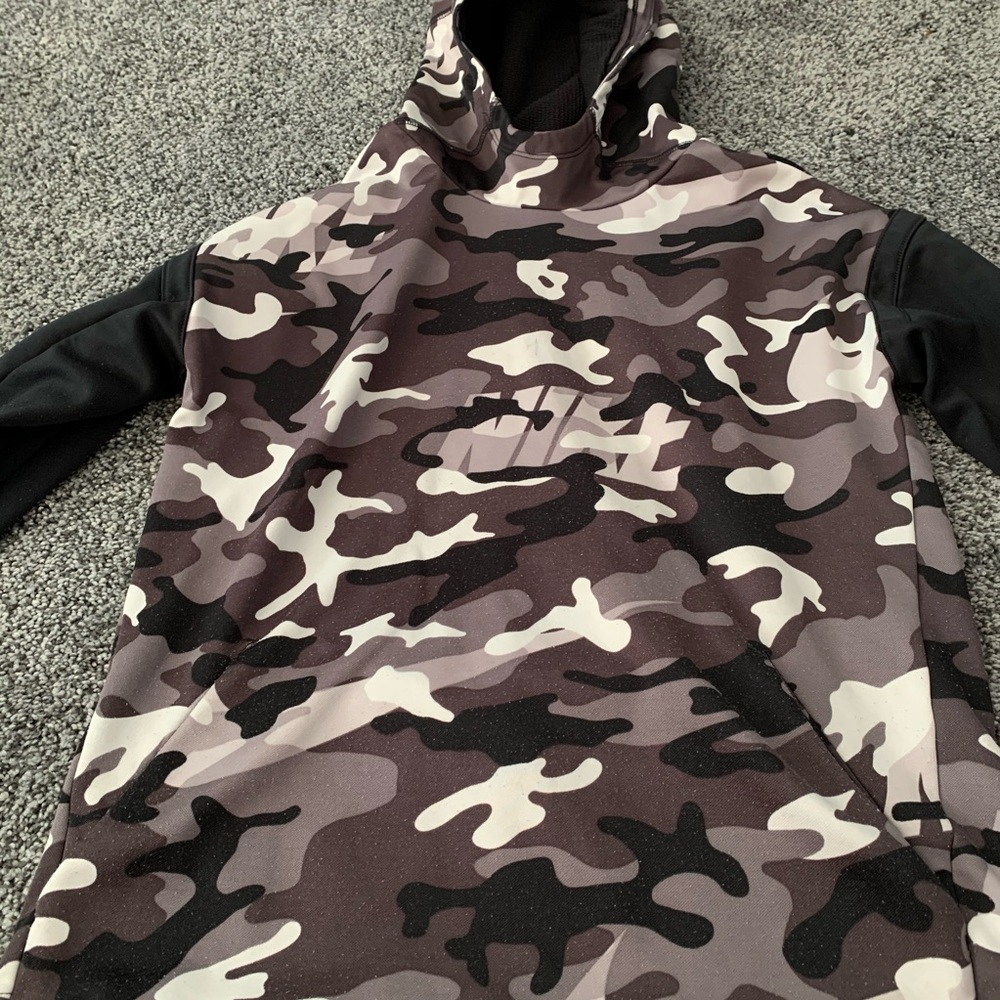 Nike Dri Fit army designed sweatshirt XL